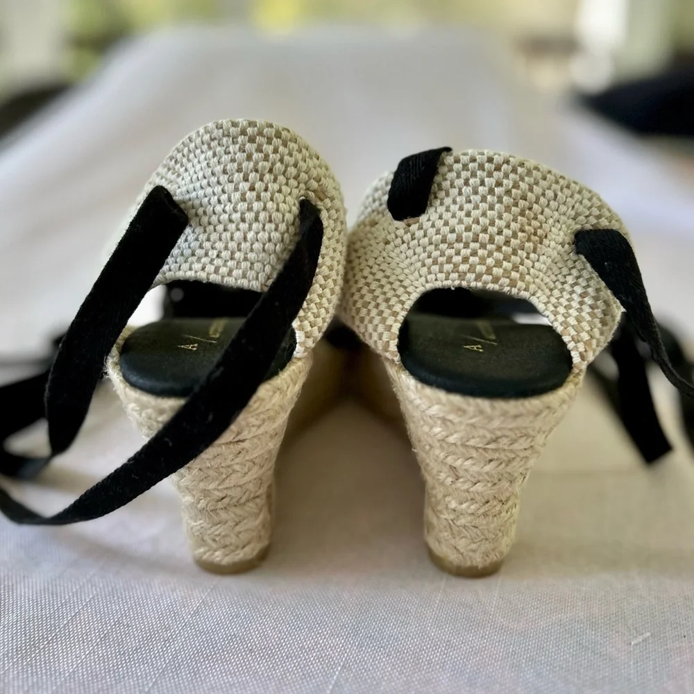 Anthropologie emmylou wedge